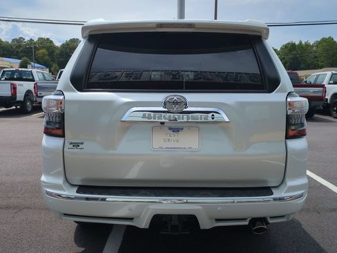 Used 2024 Toyota 4Runner Limited RWD image 8