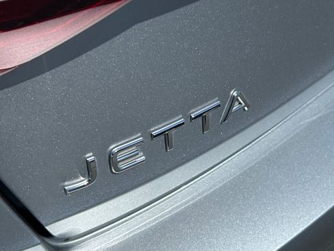 Certified 2023 Volkswagen Jetta S FWD image 22