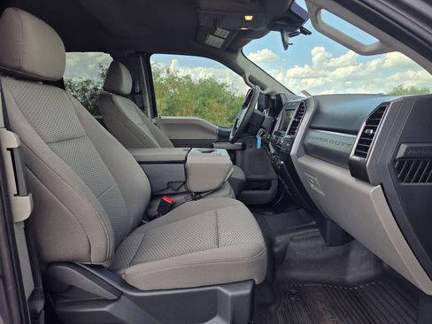 Certified 2022 Ford F250 XLT w/ XLT Value Package AWD/4WD image 24