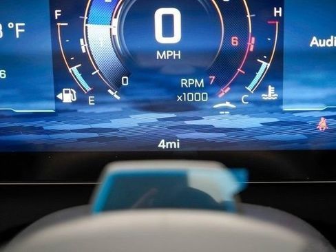 New 2026 Chevrolet Traverse RS FWD image 35