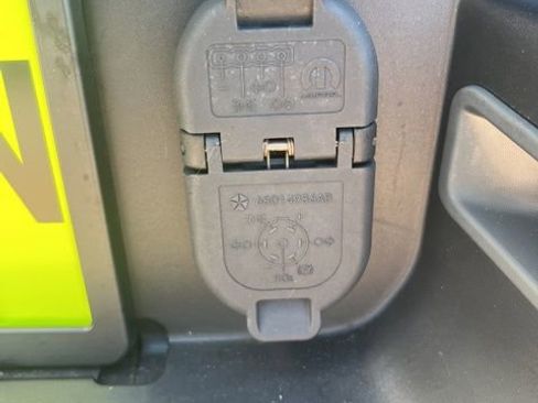 Used 2023 RAM 2500 Tradesman AWD/4WD image 11