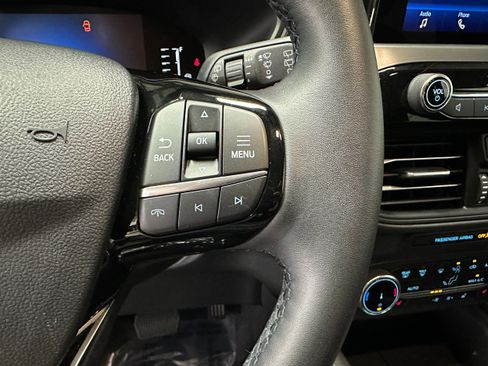 Certified 2024 Ford Escape Active image 15