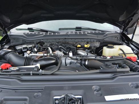 Used 2019 Ford F250 Lariat w/ Lariat Ultimate Package image 34