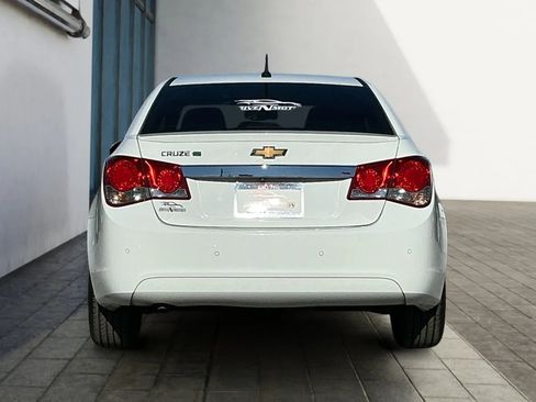 Used 2014 Chevrolet Cruze Eco w/ Enhanced Safety Package image 5