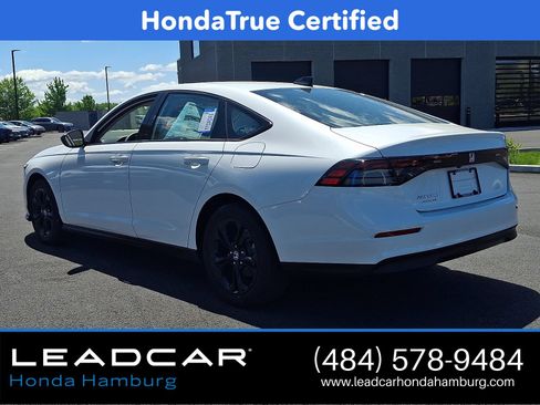 Certified 2025 Honda Accord SE image 6
