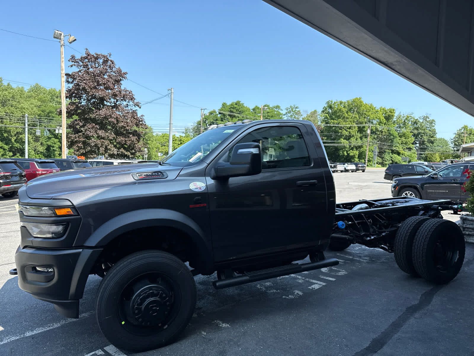 New 2026 RAM 5500 Tradesman AWD/4WD image 5
