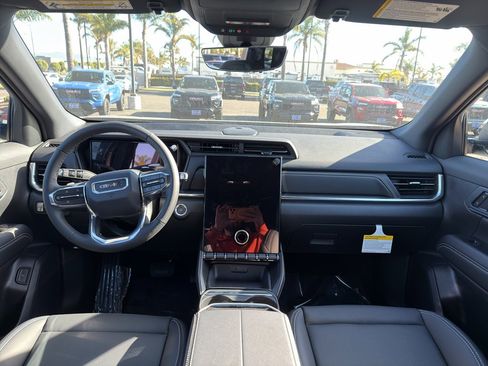 New 2026 GMC Terrain Elevation w/ Elevation Premium Package image 10