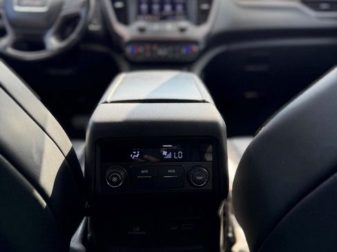 Used 2020 GMC Acadia AT4 w/ Driver Alert Package II AWD/4WD image 17