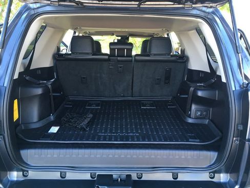 Used 2021 Toyota 4Runner SR5 Premium w/ Moonroof Package AWD/4WD image 35