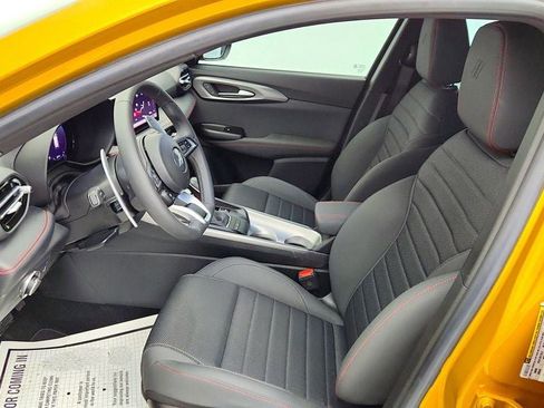 Used 2024 Dodge Hornet R/T w/ R/T Blacktop Package image 19