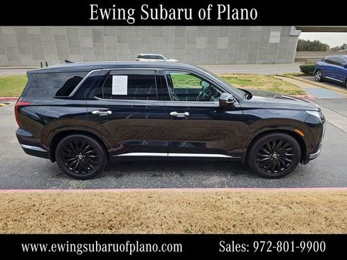 Used 2023 Hyundai Palisade Calligraphy image 7