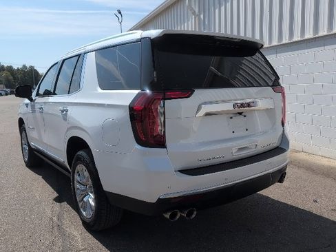 Used 2024 GMC Yukon Denali image 6