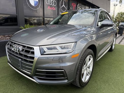Used 2018 Audi Q5 2.0T Premium Plus w/ Premium Plus Package AWD/4WD image 1