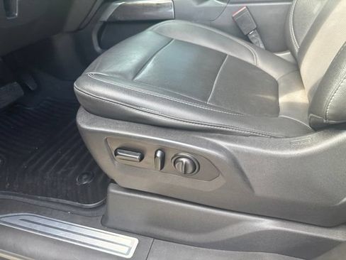 Used 2021 Chevrolet Silverado 1500 LTZ w/ Safety Package II AWD/4WD image 14
