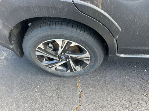 Used 2026 Subaru Crosstrek 2.0i Premium AWD/4WD image 12