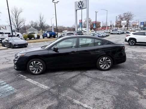 Certified 2025 Subaru Legacy Limited image 4