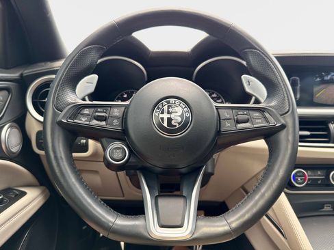Used 2021 Alfa Romeo Stelvio Ti Sport AWD/4WD image 29