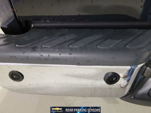 Used 2019 Nissan Frontier SV image 6