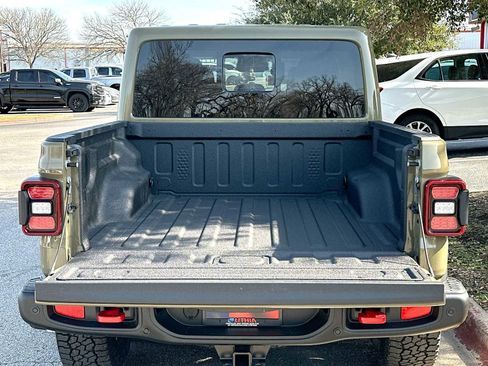 New 2026 Jeep Gladiator Rubicon image 28