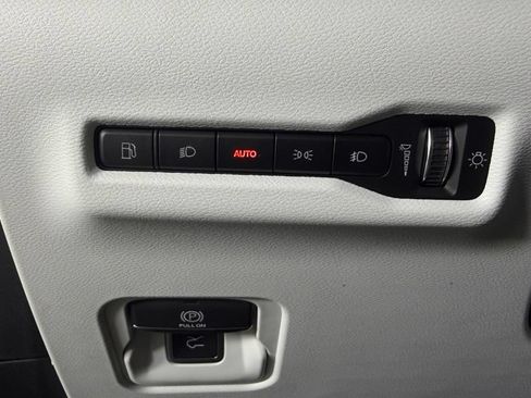 New 2026 Jeep Cherokee Limited AWD/4WD image 16