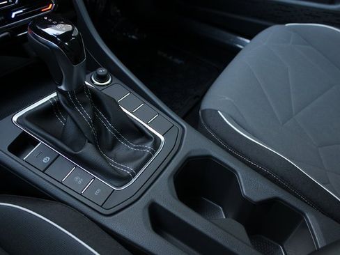 New 2026 Volkswagen Jetta Sport image 5