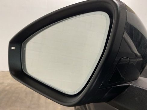 Used 2025 Audi Q5 Premium w/ Convenience Package image 87