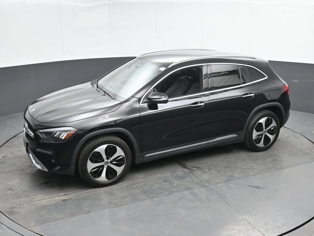 Used 2025 Mercedes-Benz GLA 250 4MATIC image 36