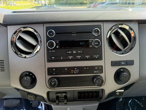 Used 2012 Ford F250 XLT w/ XLT Premium Pkg AWD/4WD image 22