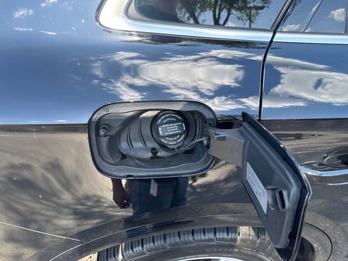 Used 2020 Audi Q5 2.0T Premium Plus w/ Premium Plus Package AWD/4WD image 53