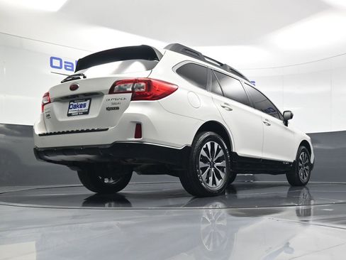 Used 2017 Subaru Outback 3.6R Limited image 47