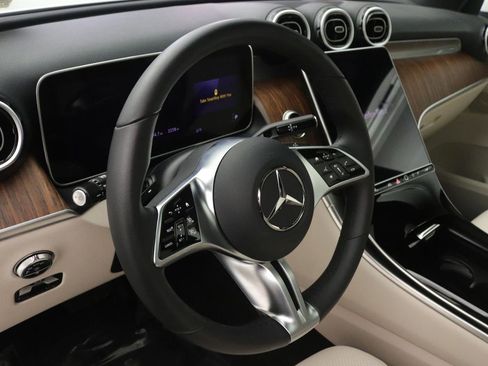 New 2026 Mercedes-Benz GLC 350e 4MATIC image 4