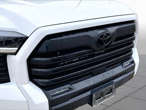 Used 2023 Toyota Tundra SR5 AWD/4WD image 29