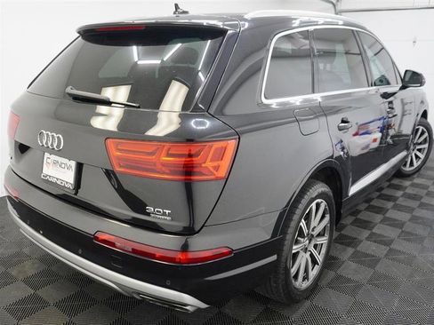 Used 2017 Audi Q7 3.0T Premium Plus w/ Premium Plus Package AWD/4WD image 5