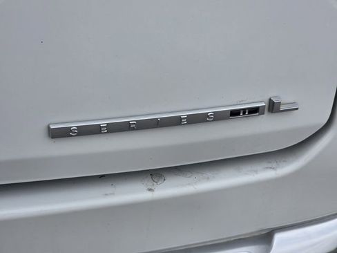 Used 2023 Jeep Grand Wagoneer L Series II image 14