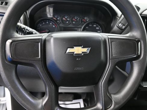 Used 2022 Chevrolet Silverado 2500 W/T AWD/4WD image 32