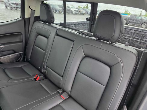 Used 2022 Chevrolet Colorado ZR2 AWD/4WD image 17