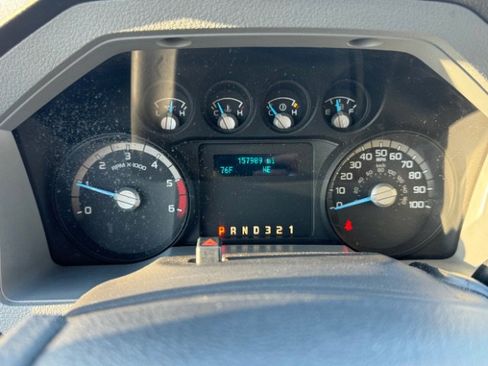 Used 2016 Ford F550 2WD Regular Cab Super Duty image 19