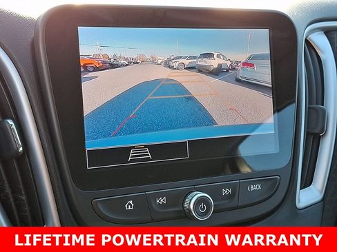 Used 2023 Chevrolet Malibu LT image 17