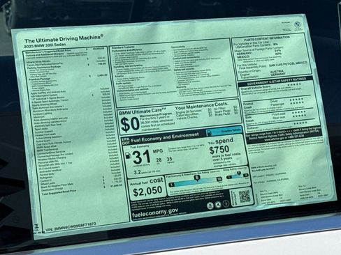 Used 2025 BMW 330i Sedan w/ Premium Package image 29