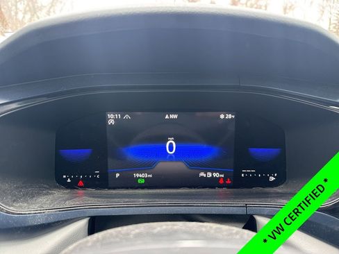 Used 2023 Volkswagen Taos SE w/ Panoramic Sunroof Package image 15