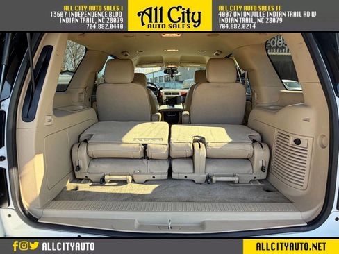 Used 2011 GMC Yukon SLT w/ SLT-2 Equipment Package image 31