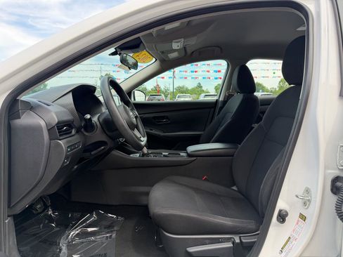 Used 2024 Nissan Sentra S FWD image 13