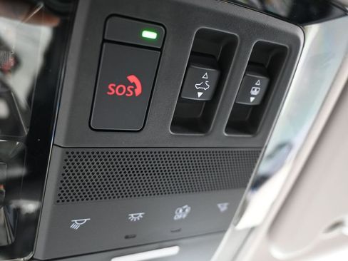 New 2026 Mitsubishi Outlander SE image 23