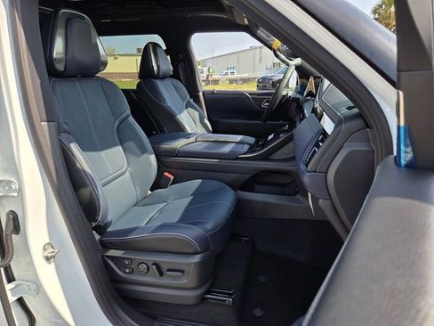 New 2026 INFINITI QX80 4WD w/ Sport Exterior Package image 22