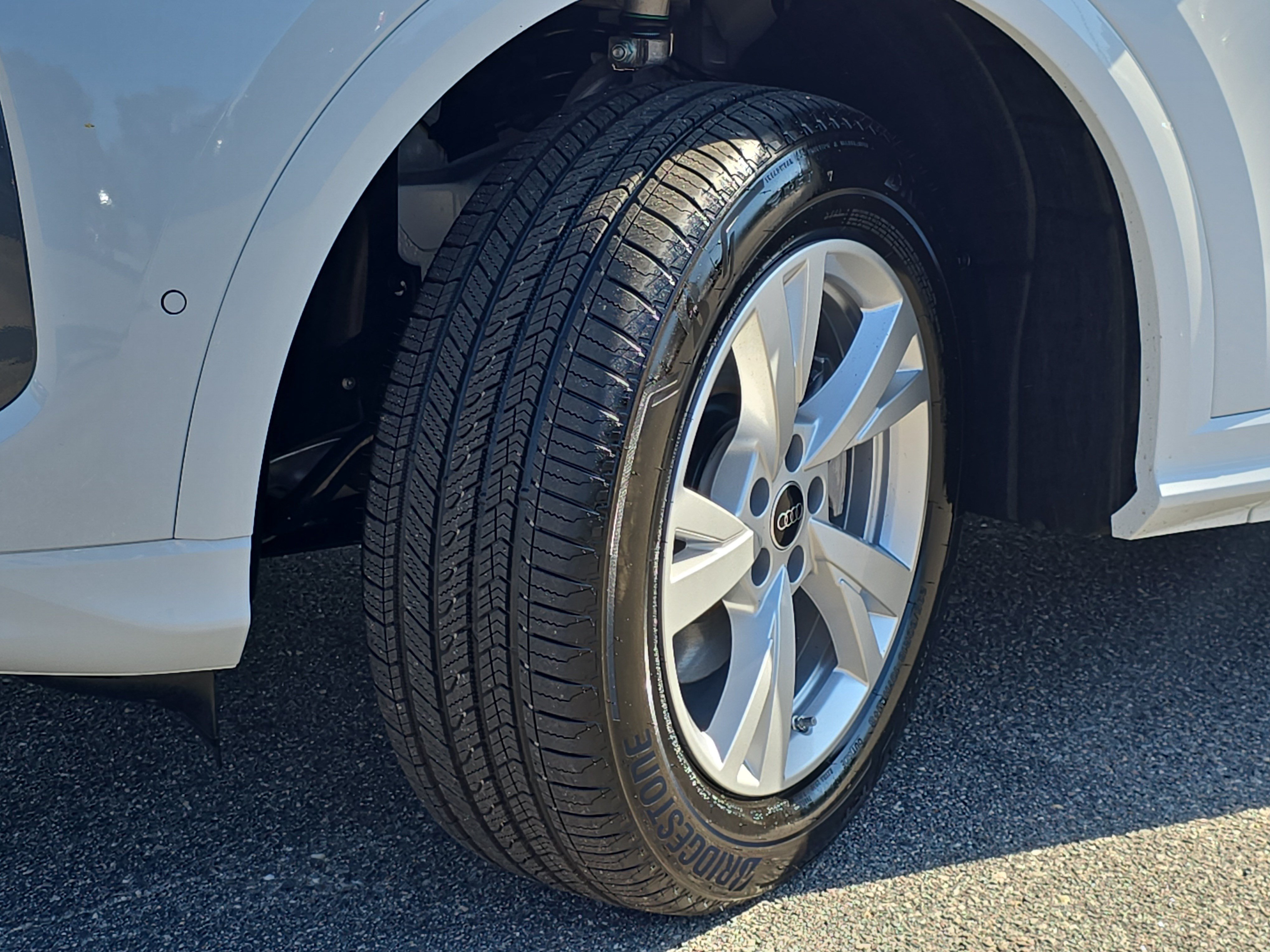 New 2026 Audi Q5 Premium AWD/4WD image 32