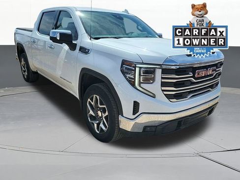 Used 2023 GMC Sierra 1500 SLT w/ SLT Convenience Package AWD/4WD image 1