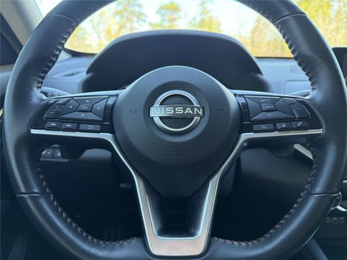 Used 2023 Nissan Altima 2.5 SR AWD/4WD image 10