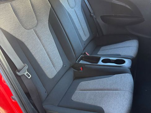 Used 2019 Hyundai Veloster Turbo R-Spec image 22