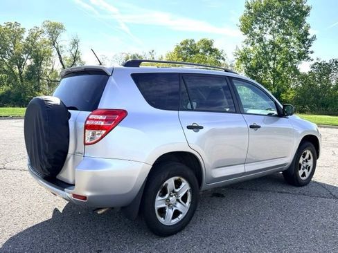 Used 2011 Toyota RAV4 4WD w/ Base L4 Extra Value Pkg image 5