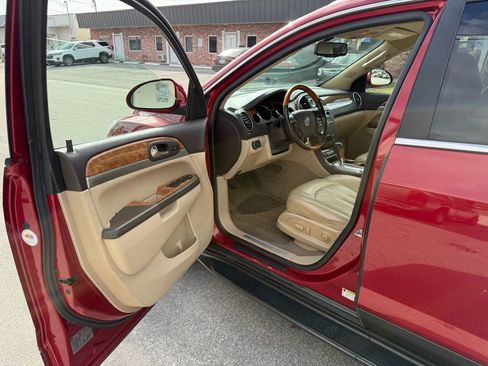 Used 2012 Buick Enclave Leather image 10